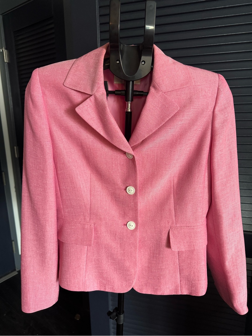 Le Suit Petite Pink Tailored Blazer White Buttons 6P